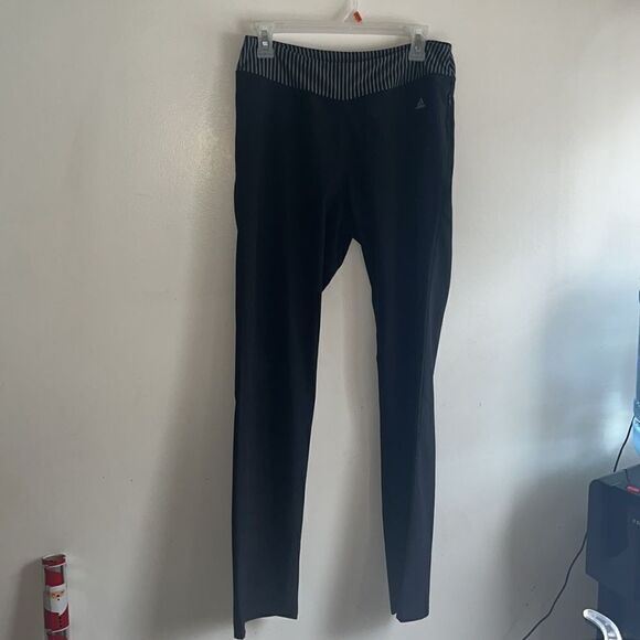 EXCELLENT CONDITION WOMEN’S ADIDAS GOLF SIZE SMALL TECH PANTS - Picture 2 of 5